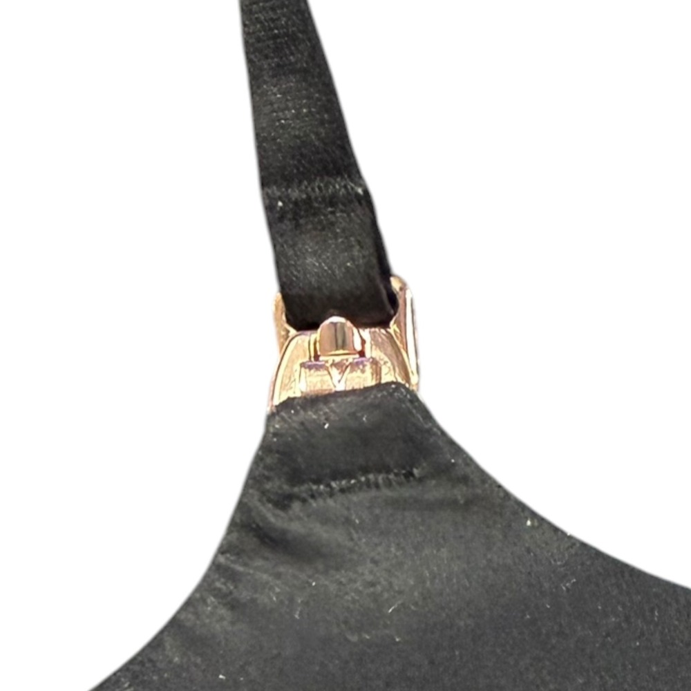 Victoria's Secret Wireless Bra Womens 38D Black Lace Trim Gold Hardware Comfort - Picture 8 of 12